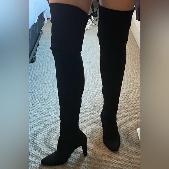 Stuart Weitzman black suede highland boot - size 7 - Picture 5 of 6